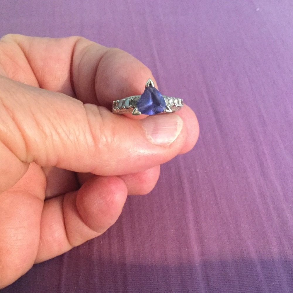 Tanzanite and Diamonds Platinum Ring Size 6